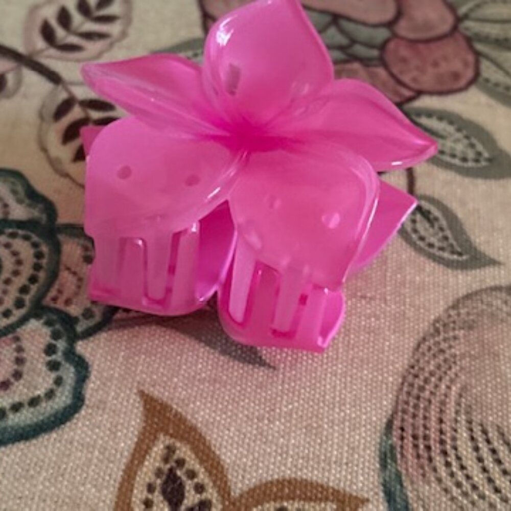 Pretty Floral Pink Flower Hair Claw Clip from Brasil New Summer Spring